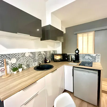 Au Coeur De - Idealement Situe Confort Avec Separee * Nantes