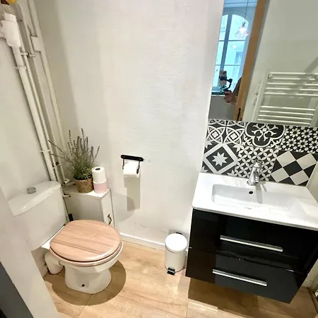 Au Coeur De - Idealement Situe Confort Avec Separee Apartment Nantes